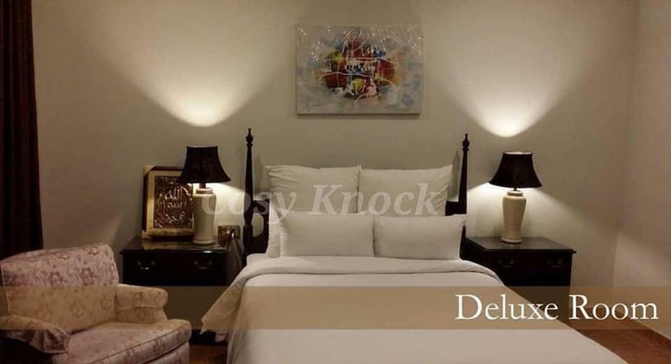 Cosy Knock Hotel Муррее Экстерьер фото